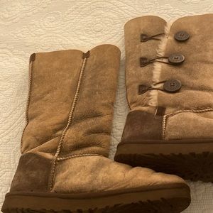 Uggs good used condition